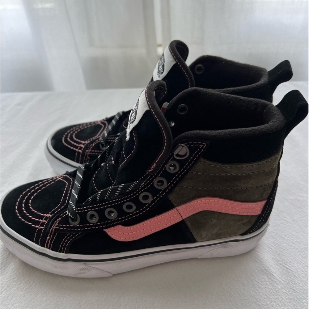 Vans SK8-Hi 46 MTE DX Women’s Size 6 New